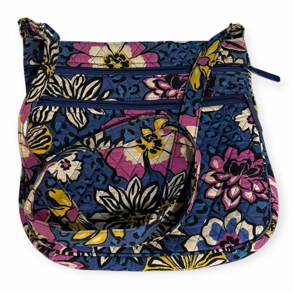 VERA BRADLEY Women’s African Violet Quilted Hipster Crossbody Bag - Picture 4 of 6